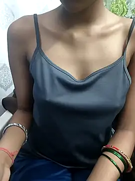Snapshot of Aradhna_cute chatting on January 26, 10:45 am Aradhna cute online show from January 26, 10:45 am