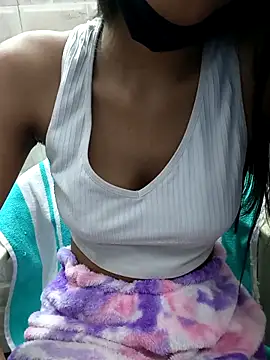 Snapshot of Aradhna_cute chatting on February 17, 7:04 am Aradhna cute online show from February 17, 7:04 am