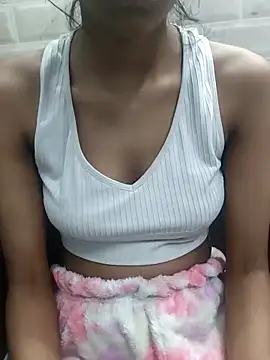 Snapshot of Aradhna_cute chatting on February 19, 10:45 am Aradhna cute online show from February 19, 10:45 am