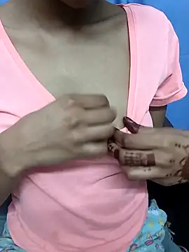 Snapshot of Aradhna_cute chatting on February 22, 3:14 pm Aradhna cute online show from February 22, 3:14 pm