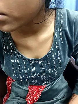 Snapshot of Aradhna_cute chatting on March 3, 9:33 am Aradhna cute online show from March 3, 9:33 am