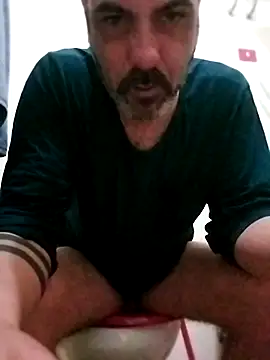 Snapshot of affascino chatting on February 3, 8:30 am affascino online show from February 3, 8:30 am