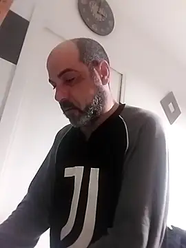 Snapshot of affascino chatting on February 14, 7:05 am affascino online show from February 14, 7:05 am