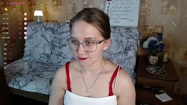 Miatiny online show from December 7, 1:51 pm