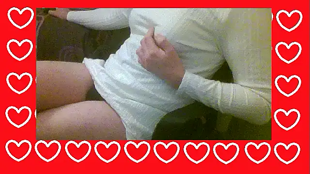 Snapshot of AshWinter chatting on February 11, 6:11 pm AshWinter online show from February 11, 6:11 pm