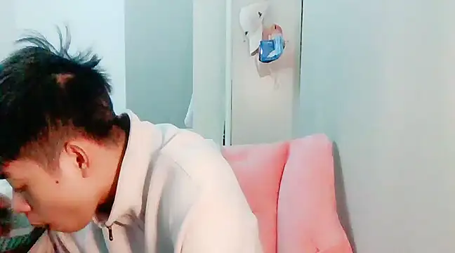 FFFFZ189 online show from December 13, 1:22 pm