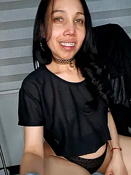 KimPielCanela online show from January 14, 12:27 am