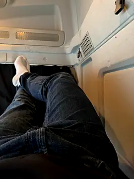 Snapshot of Dan_NFS chatting on October 2, 6:20 am Dan NFS online show from October 2, 6:20 am