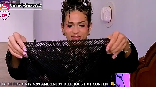 Snapshot of Abby_bella09 chatting on May 16, 10:36 am Abby bella09 online show from May 16, 10:36 am