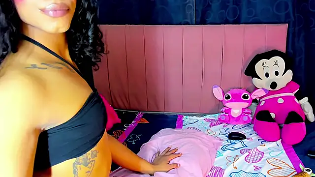 bloom444 online show from January 7, 2:47 am