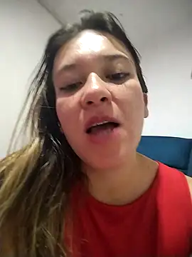 Snapshot of ELEKTRA-LUXURY chatting on March 18, 2:04 am ELEKTRA-LUXURY online show from March 18, 2:04 am