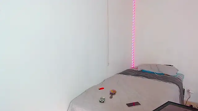 ChristinaSaphier online show from February 7, 4:14 pm