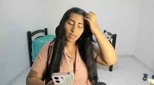 Snapshot of nikol_sexy39 chatting on March 18, 9:10 pm nikol sexy39 online show from March 18, 9:10 pm