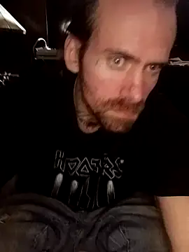 RobStrokes215 online show from December 1, 6:41 pm