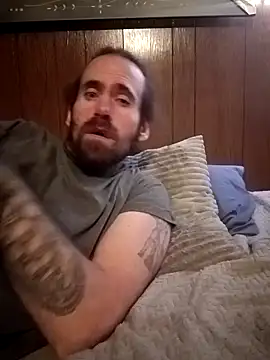 RobStrokes215 online show from December 15, 7:13 am