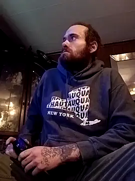 RobStrokes215 online show from January 28, 7:00 am