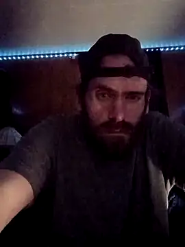 RobStrokes215 online show from December 21, 9:44 pm