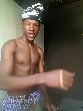 Snapshot of king_kgosiey55 chatting on June 14, 10:50 am king kgosiey55 online show from June 14, 10:50 am
