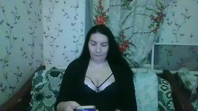 Snapshot of Zefirka_Axe chatting on April 3, 7:56 pm Zefirka Axe online show from April 3, 7:56 pm