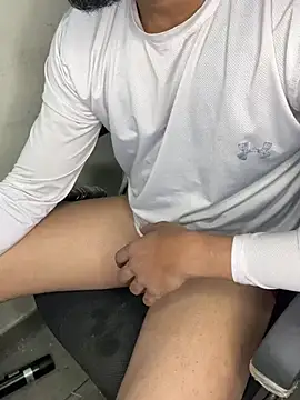 sexyboy09 online show from December 12, 12:22 pm