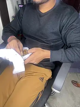 sexyboy09 online show from December 19, 4:02 pm