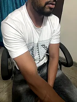 sexyboy09 online show from September 15, 10:37 am