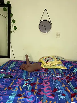 Emmy flow online show from February 15, 2:37 am