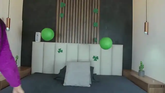 JaylaScott   online show from March 17, 11:42 am