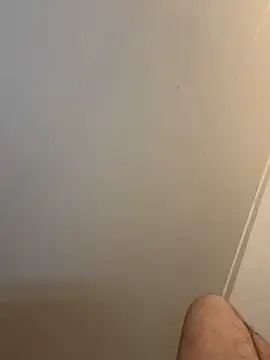 JakubW79 online show from November 2, 1:52 am