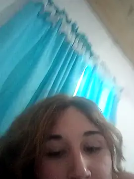 Snapshot of sofiwein chatting on December 4, 4:38 pm sofiwein online show from December 4, 4:38 pm