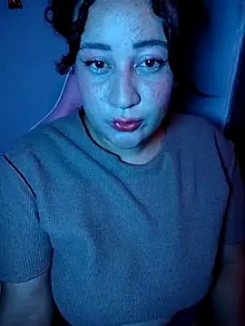 alexxaa96 online show from March 22, 2:37 am