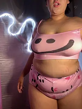 alexxaa96 online show from October 2, 3:46 am