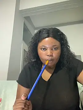 Curveysinaa online show from February 7, 6:45 pm