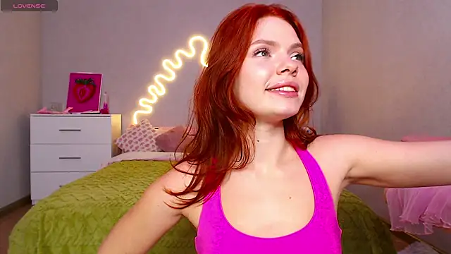 Red  Candy online show from December 14, 4:31 pm