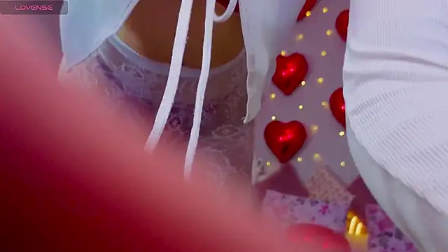 Red  Candy online show from February 14, 11:29 am