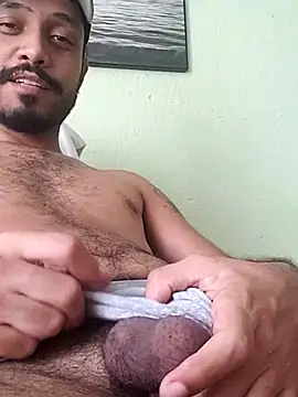 lukrel online show from April 8, 10:15 am