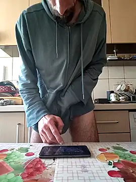 vulpe8400 online show from January 4, 10:49 am