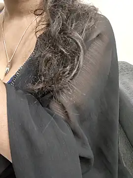 beby girLL online show from January 18, 7:56 am