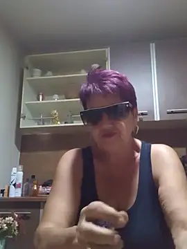 Ely Elenita online show from September 11, 8:20 pm