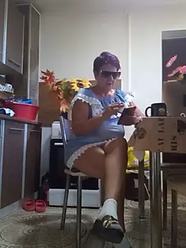 Ely Elenita online show from September 21, 10:28 am