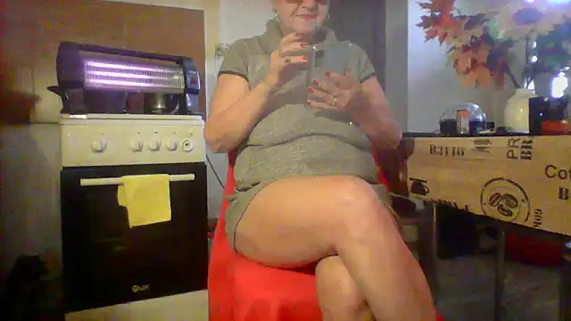 Ely Elenita online show from February 1, 7:40 am