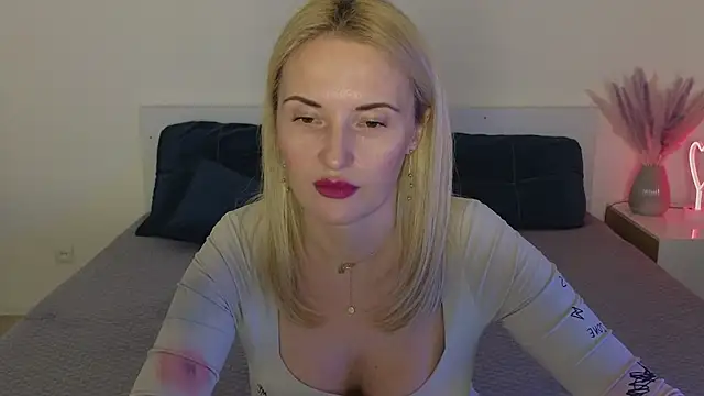 AlisssaRose online show from January 7, 11:14 pm