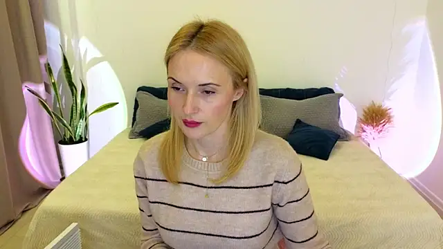 AlisssaRose online show from January 16, 4:33 pm