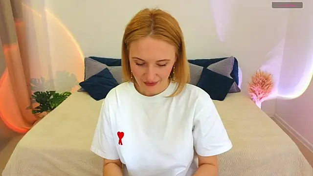 AlisssaRose online show from April 8, 9:37 pm