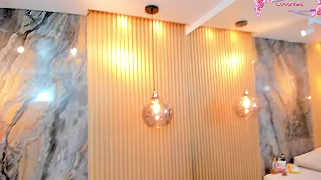 ella harper online show from March 10, 1:21 am