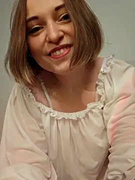 Snapshot of alysia_storm chatting on February 14, 12:40 am alysia storm online show from February 14, 12:40 am