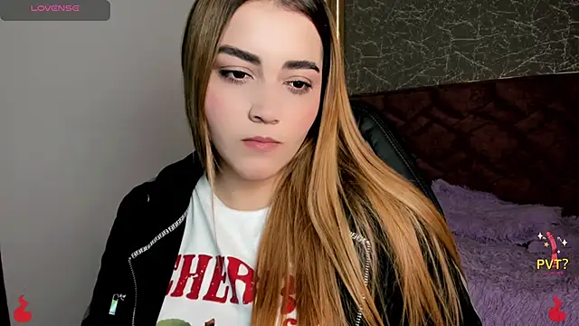 Snapshot of Lucia_star__ chatting on January 17, 6:12 pm Lucia star   online show from January 17, 6:12 pm
