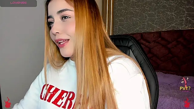 Snapshot of Lucia_star__ chatting on January 24, 8:00 pm Lucia star   online show from January 24, 8:00 pm