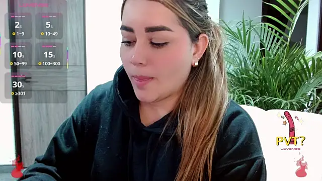 Lucia star   online show from November 7, 2:22 am