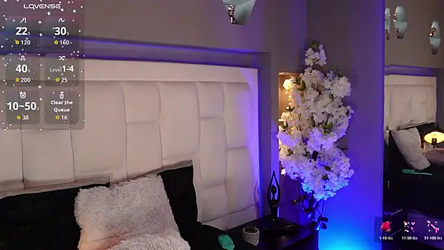 Snapshot of CuteAri chatting on November 16, 8:36 pm CuteAri online show from November 16, 8:36 pm